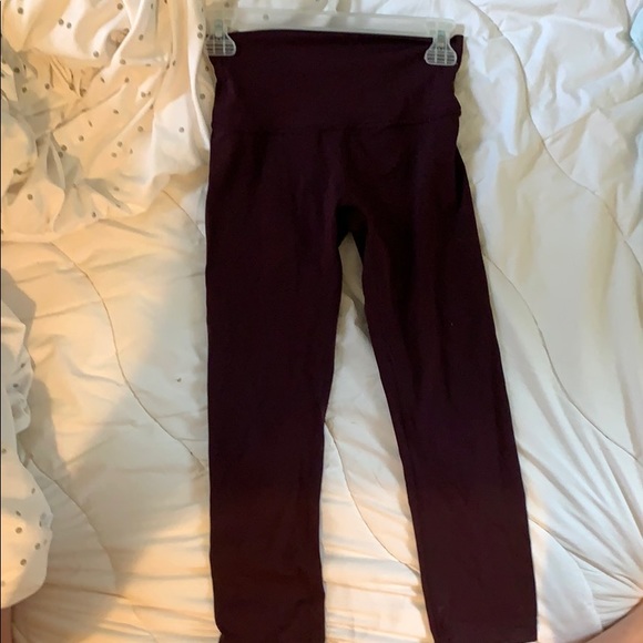 lululemon size 4 align cropped leggings - Picture 4 of 4